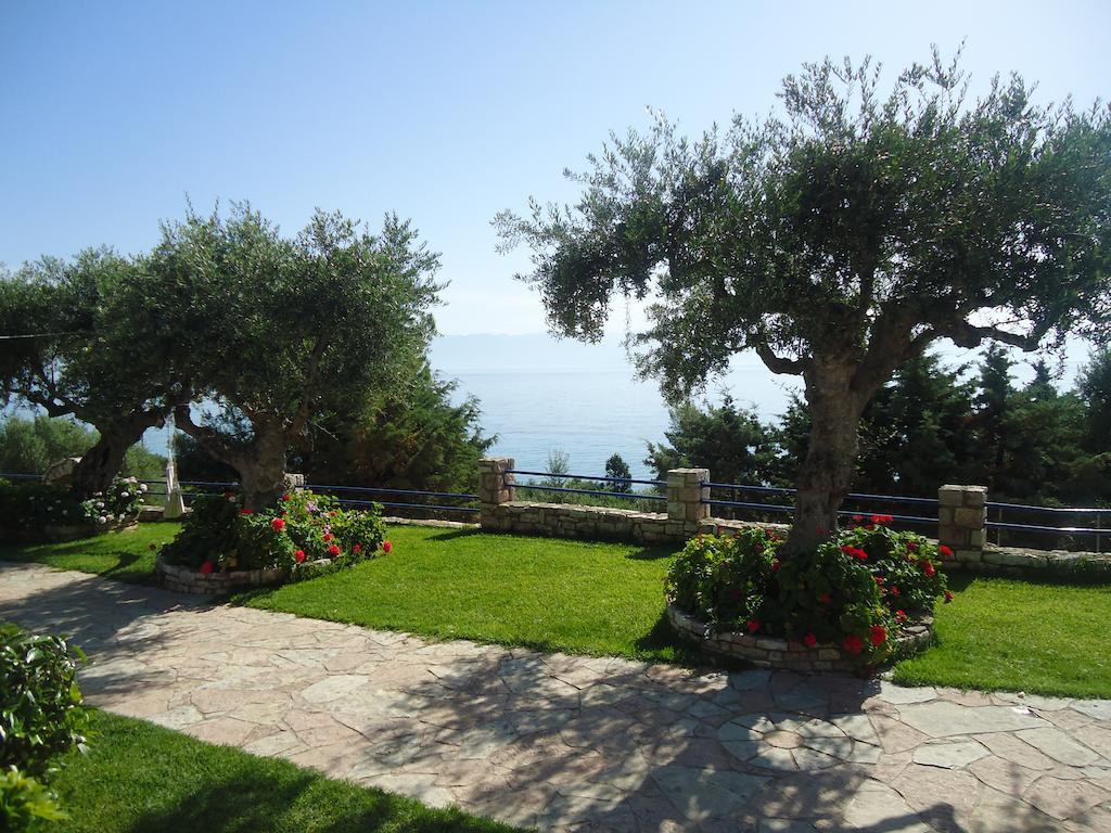 Villa Tasos Koutsoubos Короні Екстер'єр фото