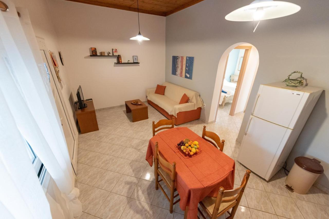 Villa Tasos Koutsoubos Короні Екстер'єр фото